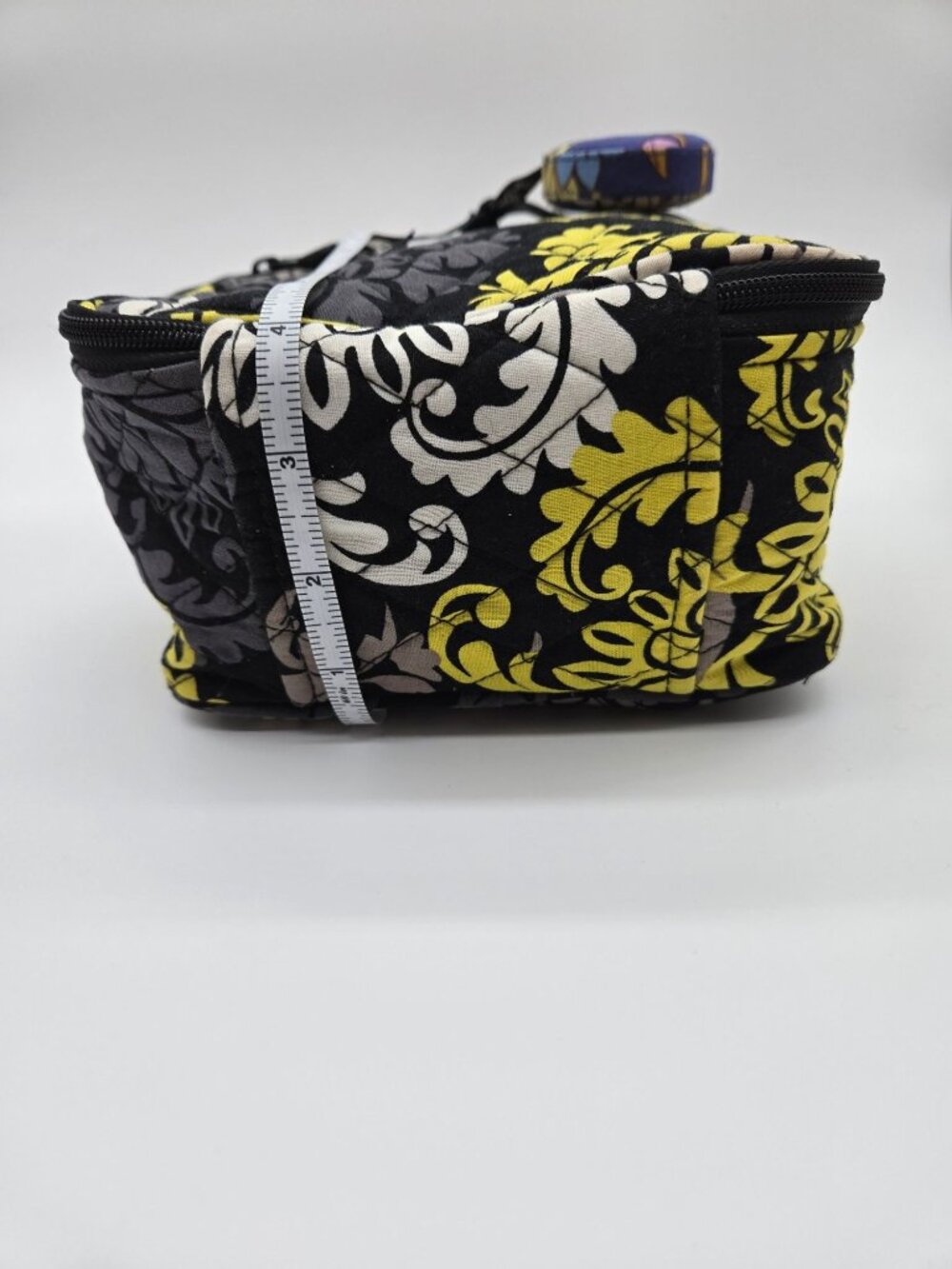 Vera Bradley Retired Baroque Black Lime Insulated Lunch Bag - Picture 7 of 8